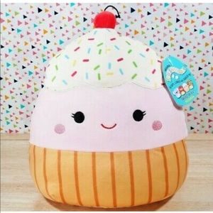 24” Clara Cupcake Squishmallow